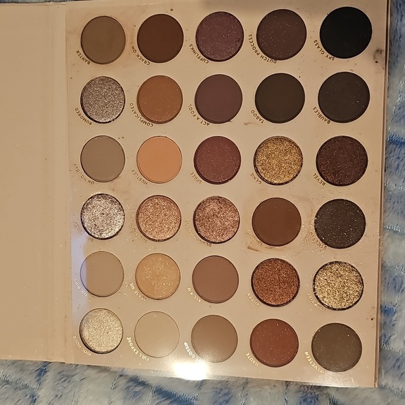 ColourPop Bare Necessities Palette in Cream and Gold - Picture 2 of 3